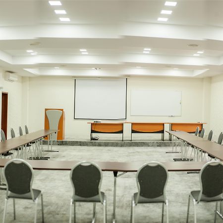 Hotel Parc Sibiu Ngoại thất bức ảnh
