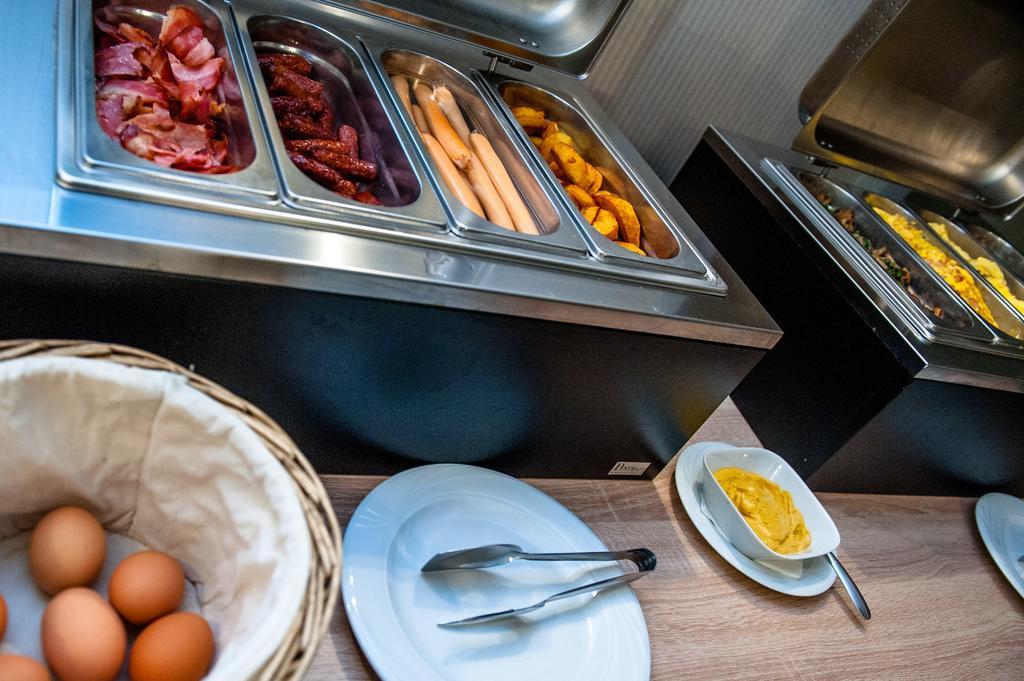 Hotel Parc Sibiu Ngoại thất bức ảnh