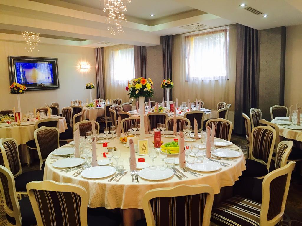 Hotel Parc Sibiu Ngoại thất bức ảnh