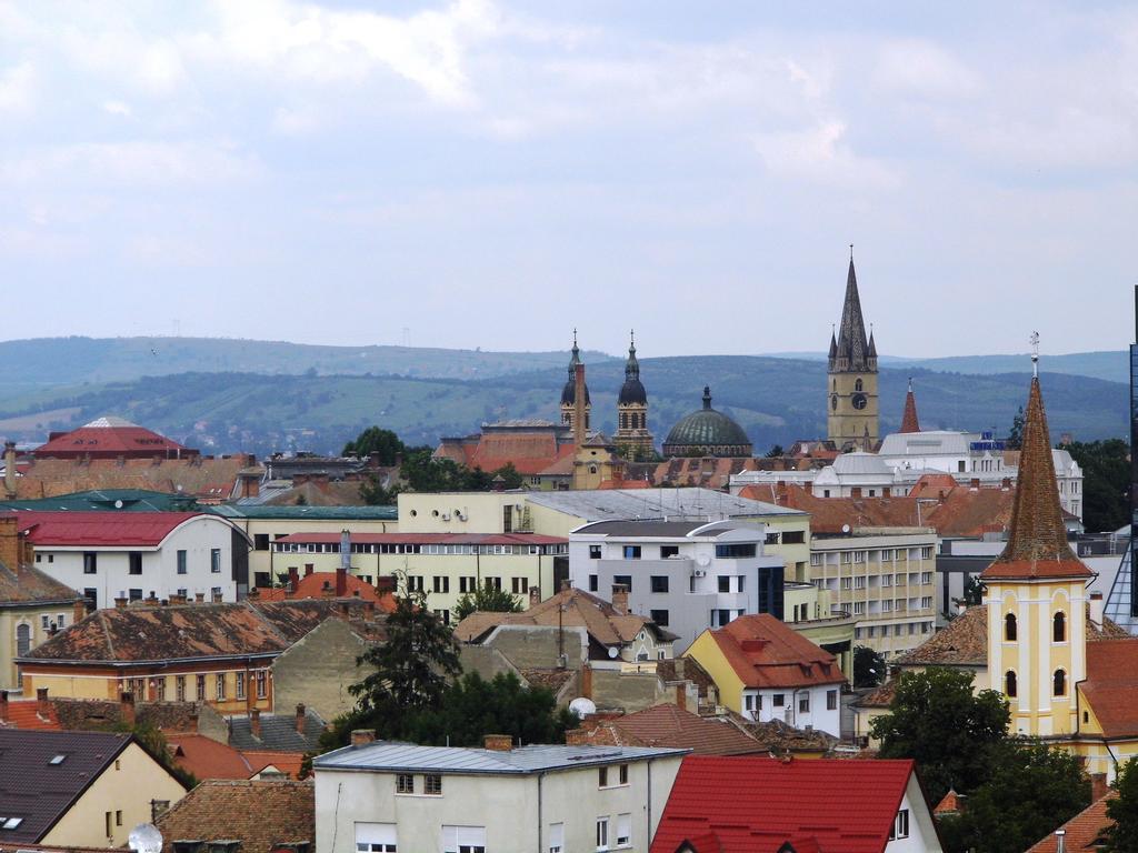 Hotel Parc Sibiu Ngoại thất bức ảnh